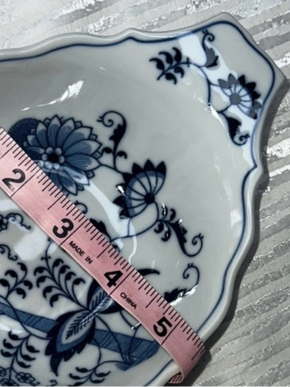 Vintage Blue Danube Porcelain Au Gratin Serving Bowl - Classic Tableware